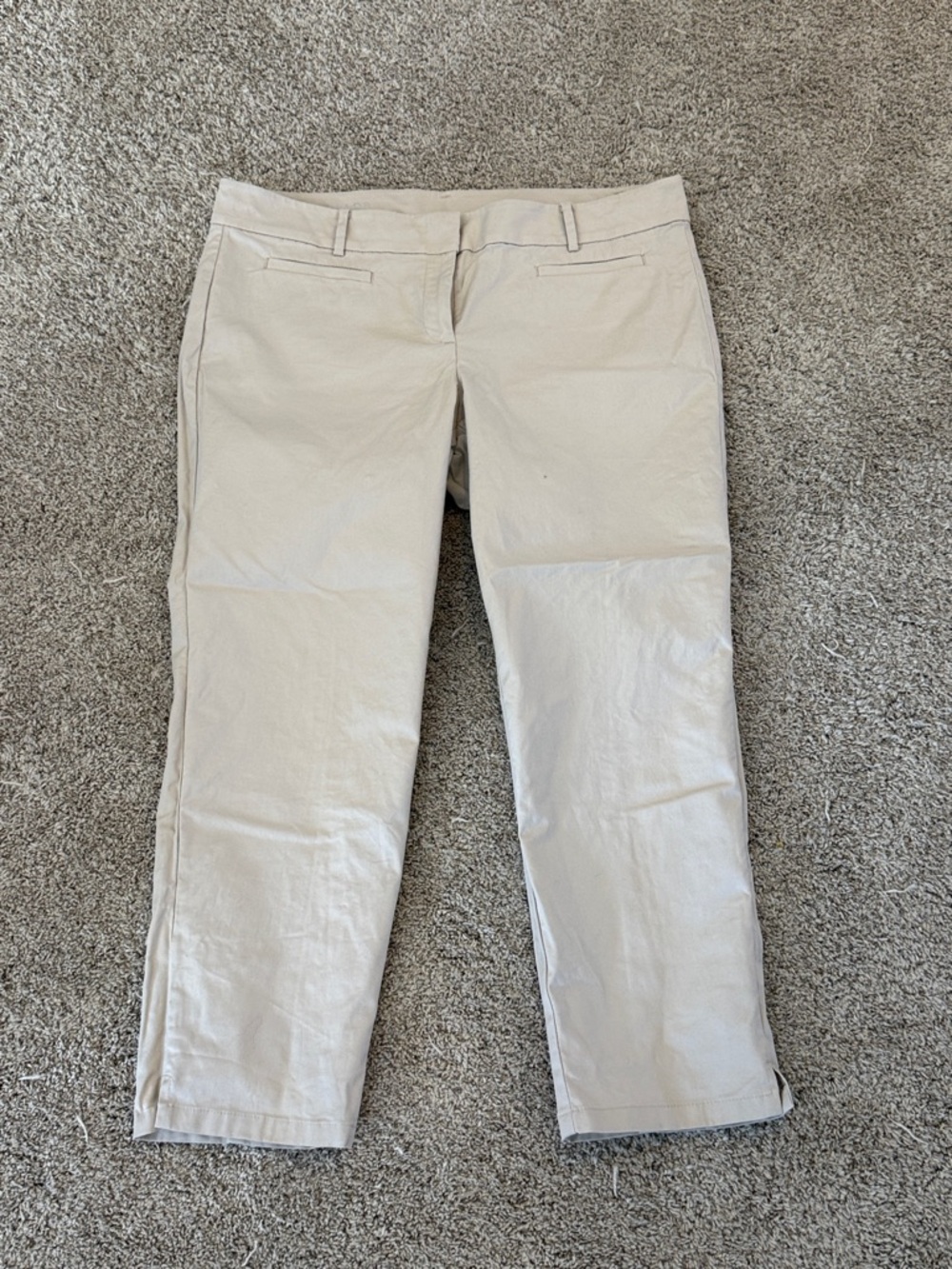 Ann Taylor Beige Capris